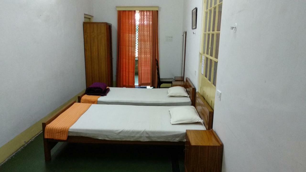 Ywca Gallway Guest House Kolkata Ngoại thất bức ảnh