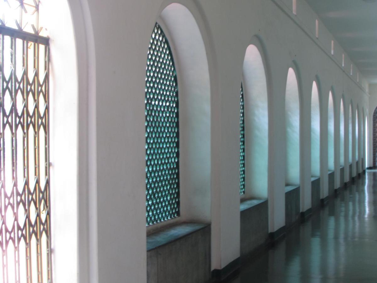 Ywca Gallway Guest House Kolkata Ngoại thất bức ảnh